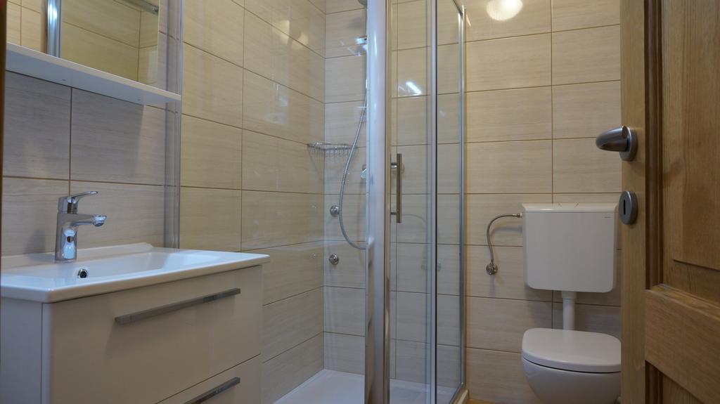 Guest House Jere Old Town 로고즈니차 객실 사진