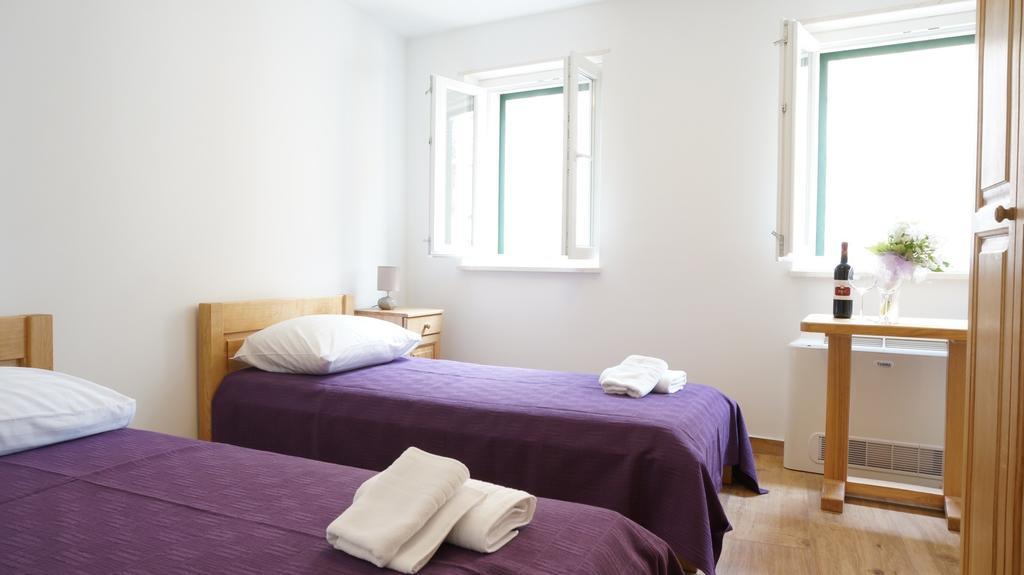 Guest House Jere Old Town 로고즈니차 객실 사진