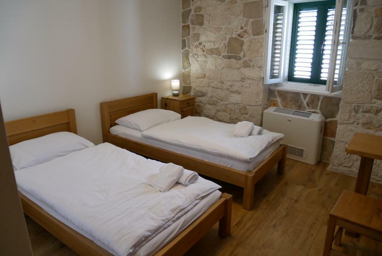 Guest House Jere Old Town 로고즈니차 외부 사진