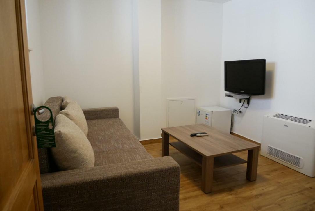 Guest House Jere Old Town 로고즈니차 외부 사진
